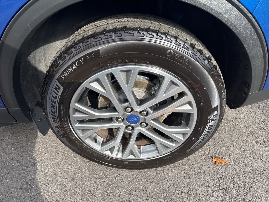 Certified 2022 Ford Escape SEL w/ Technology Package image 9