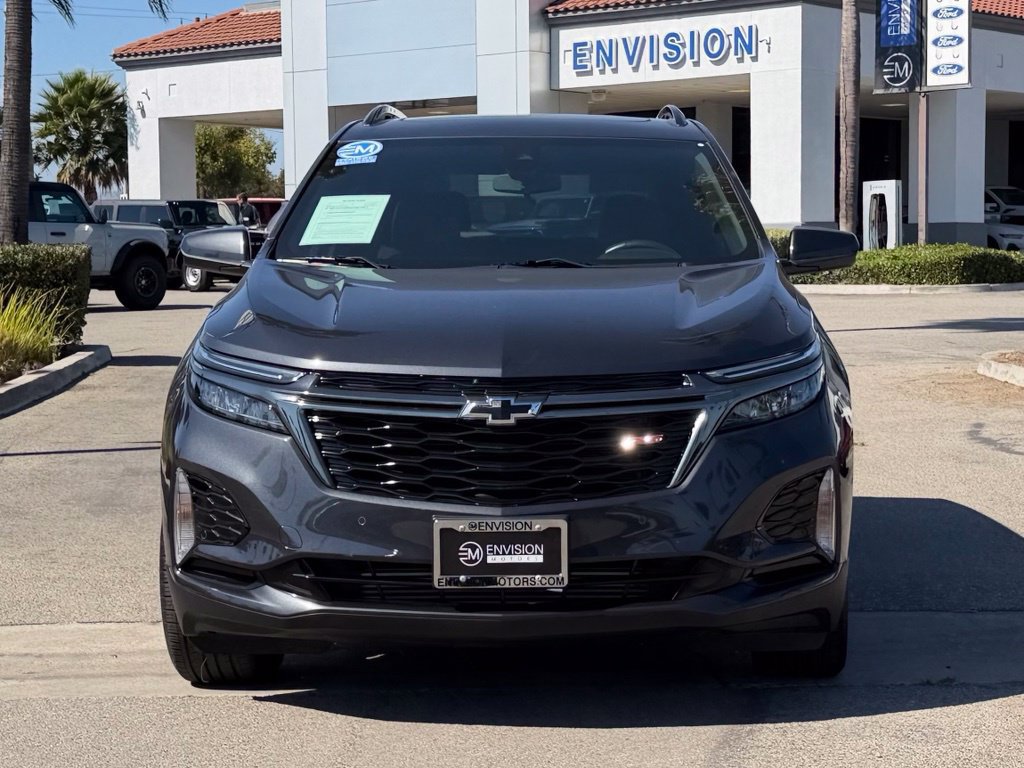 Used 2022 Chevrolet Equinox RS w/ LPO, Cargo Package FWD image 3