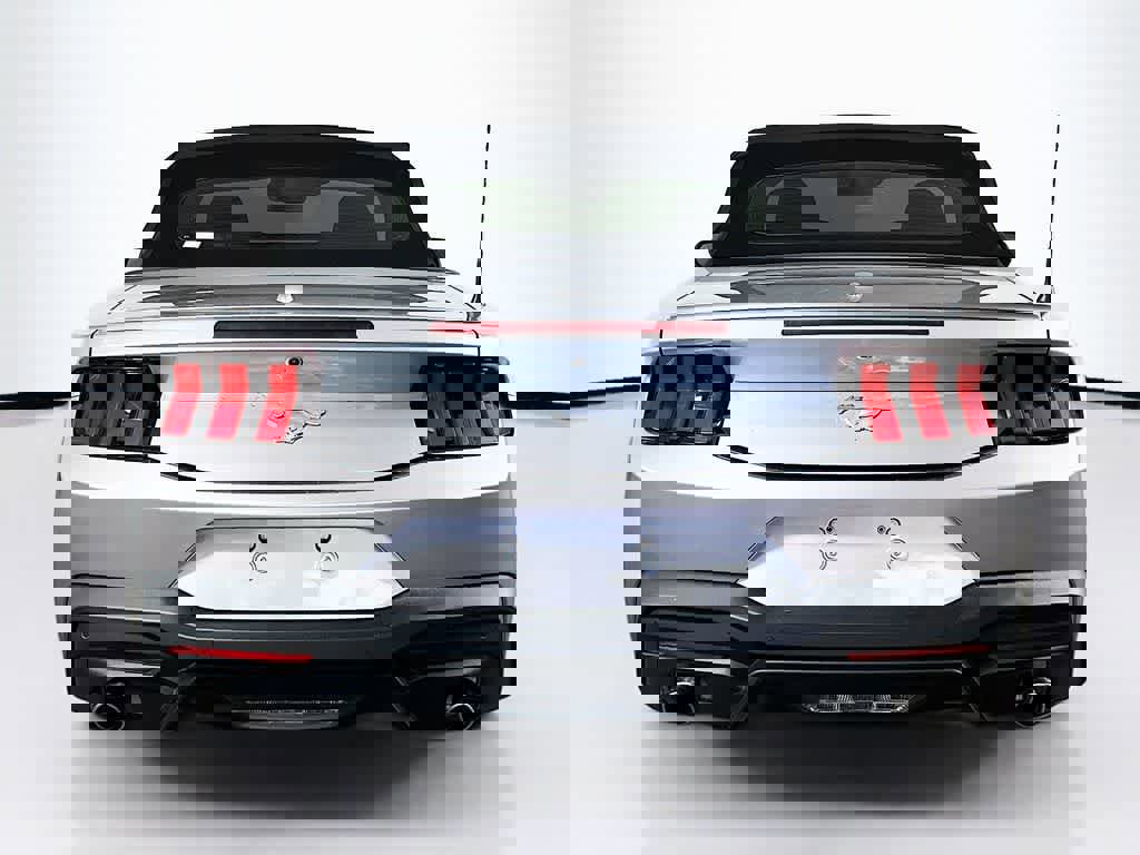 Certified 2024 Ford Mustang Premium image 4