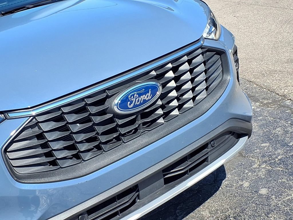 Certified 2024 Ford Escape SE FWD image 31