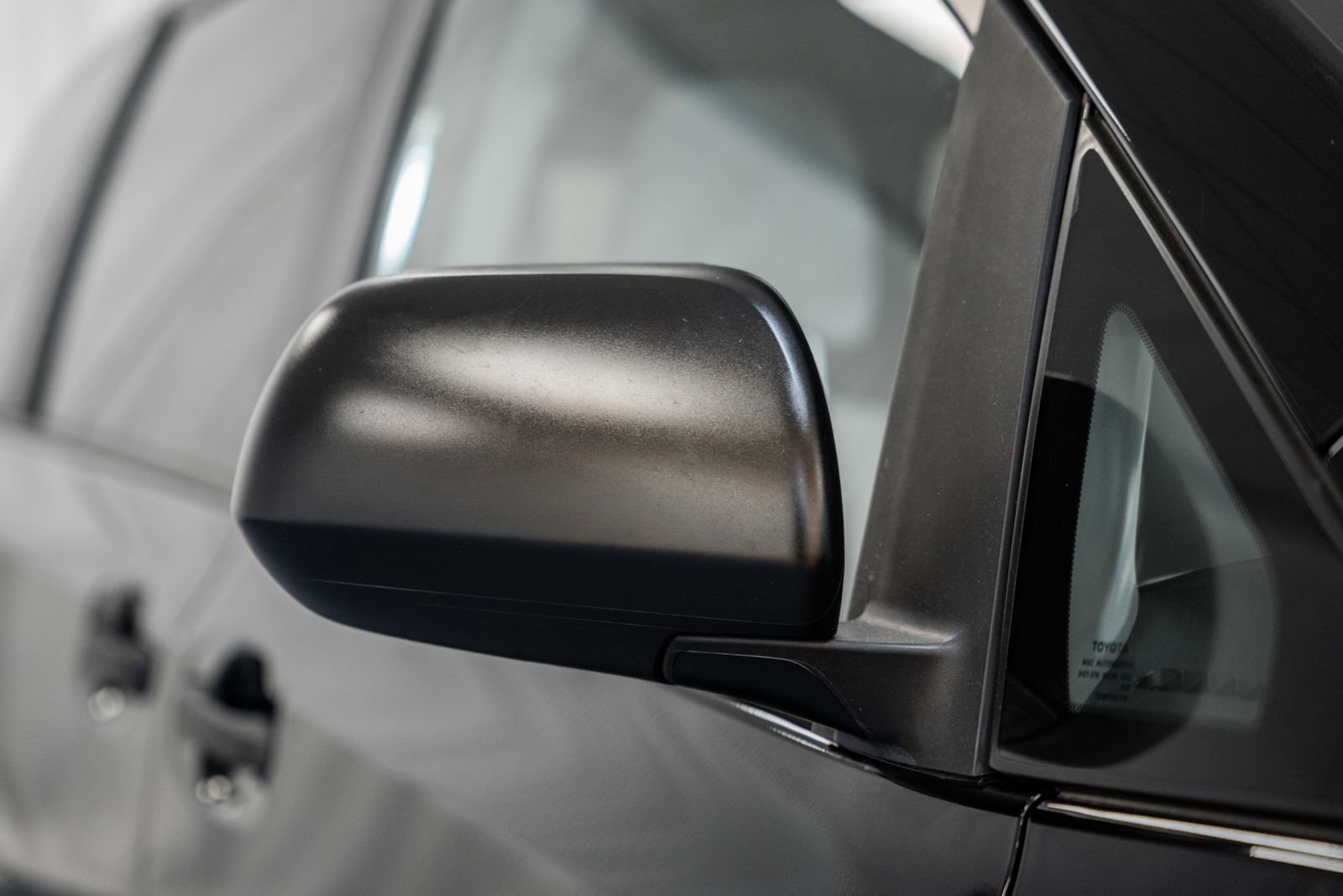 Used 2020 Toyota Sienna L image 9