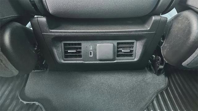 Used 2025 Chevrolet Silverado 1500 LT image 28