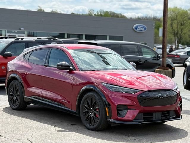 Certified 2025 Ford Mustang Mach-E Premium w/ Sport Appearance Package AWD/4WD image 39