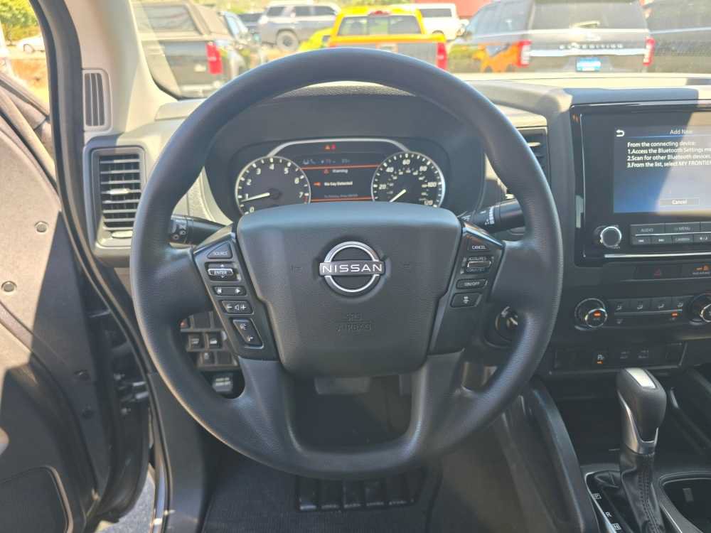 Used 2022 Nissan Frontier S w/ Technology Package AWD/4WD image 11