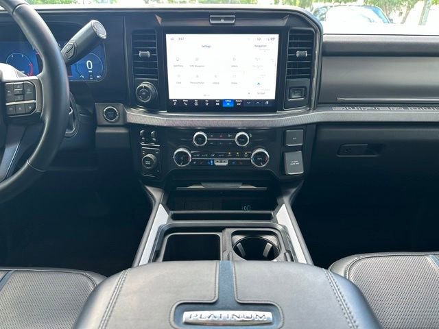 Certified 2025 Ford F450 Platinum AWD/4WD image 14