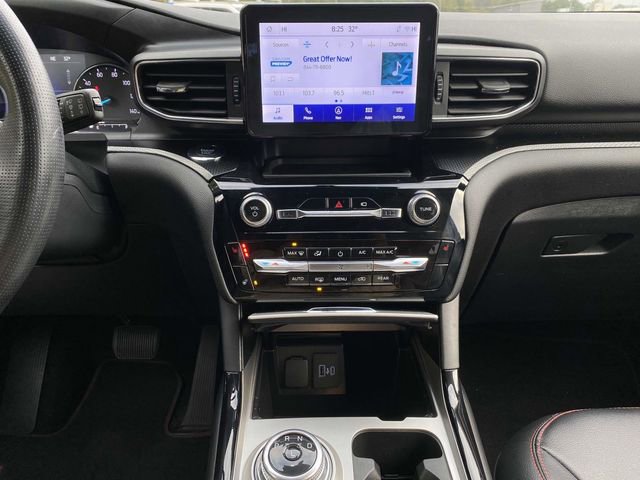 Certified 2022 Ford Explorer ST-Line image 30