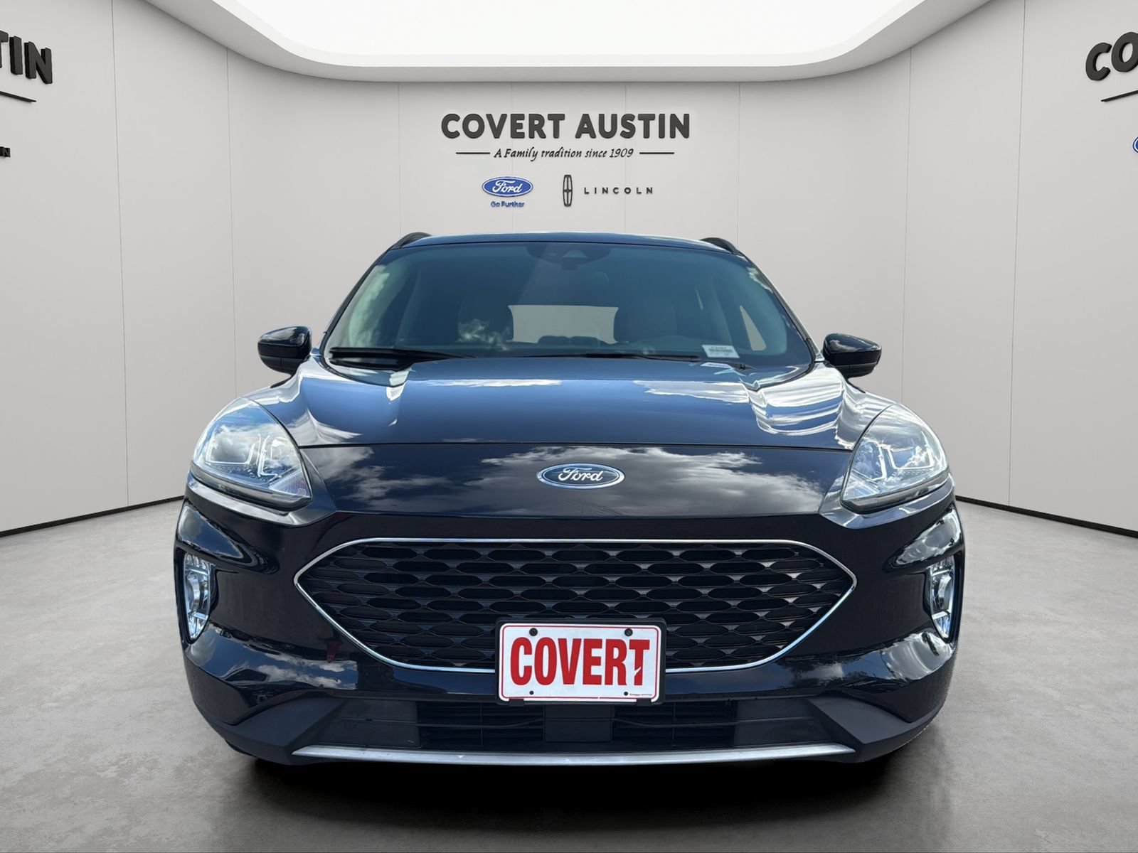 Certified 2020 Ford Escape SEL FWD image 8