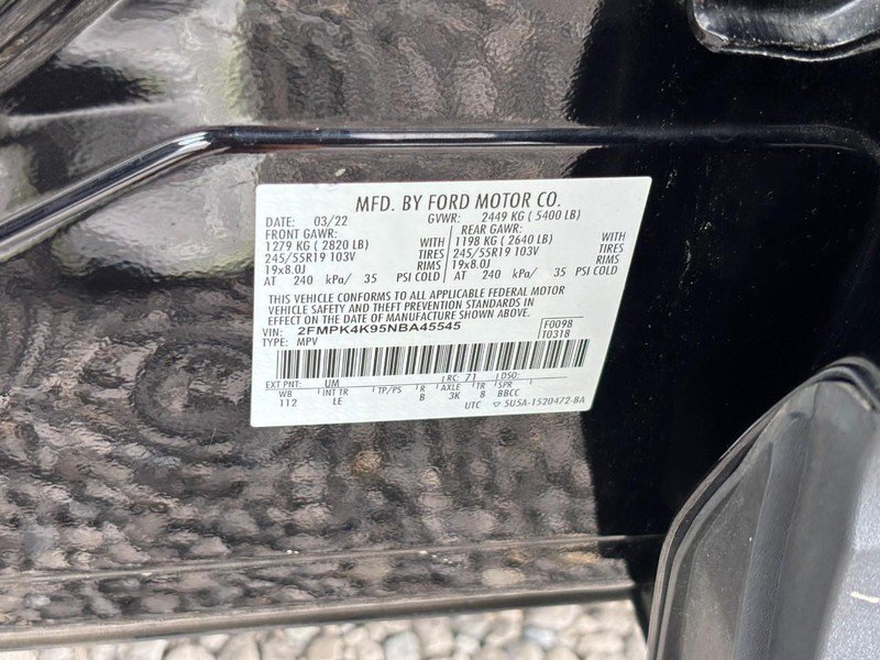 Certified 2022 Ford Edge Titanium AWD/4WD image 25