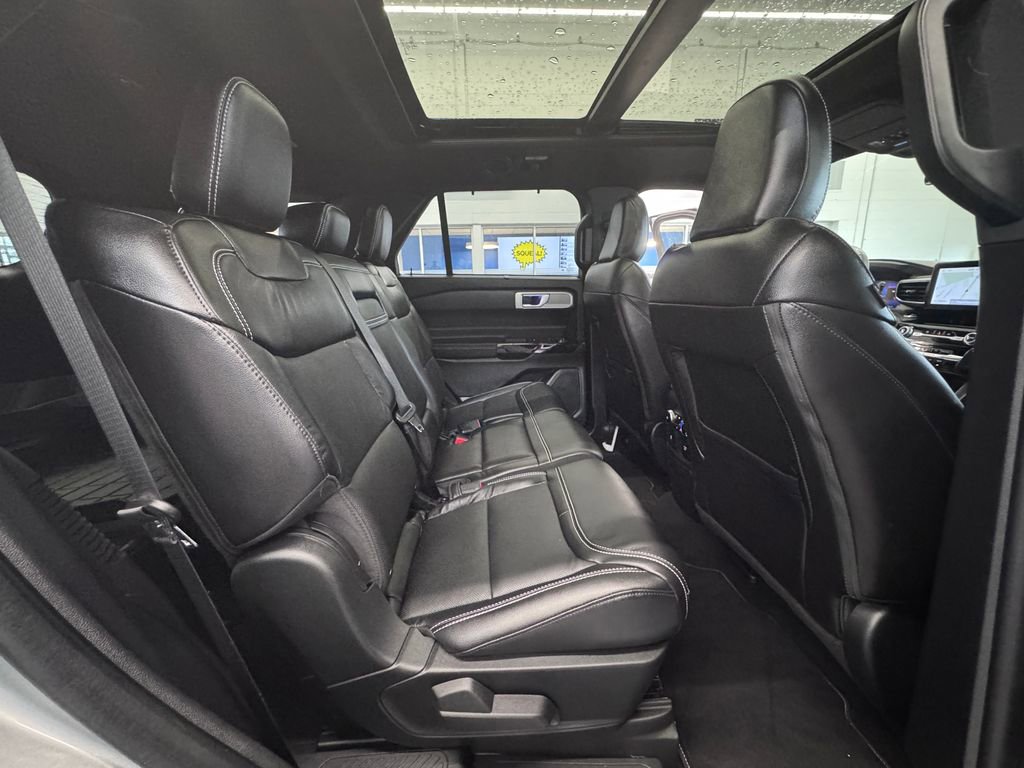 Certified 2023 Ford Explorer ST w/ Equipment Group 401A AWD/4WD image 30