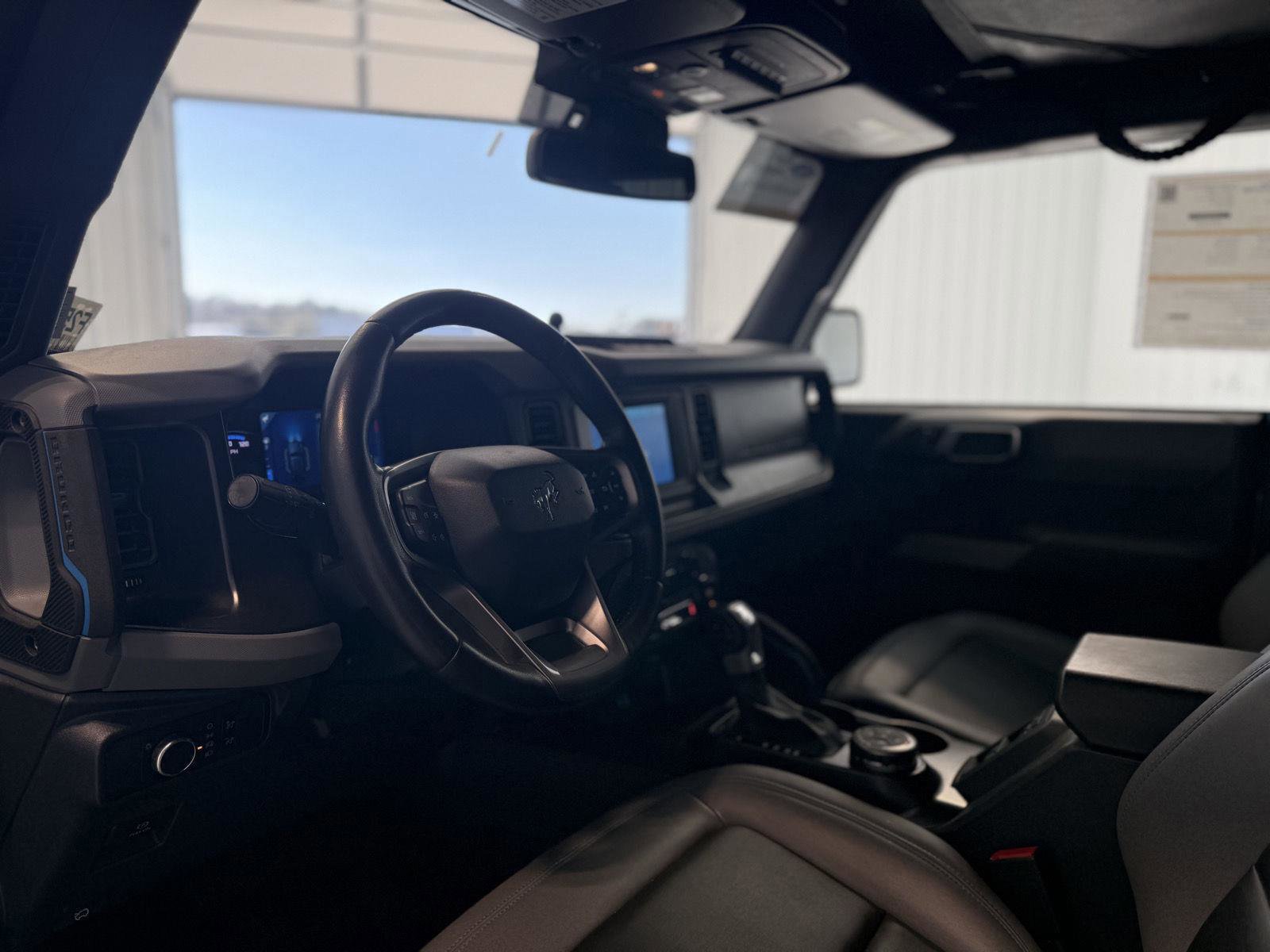 Certified 2021 Ford Bronco Black Diamond w/ Sasquatch Package image 12