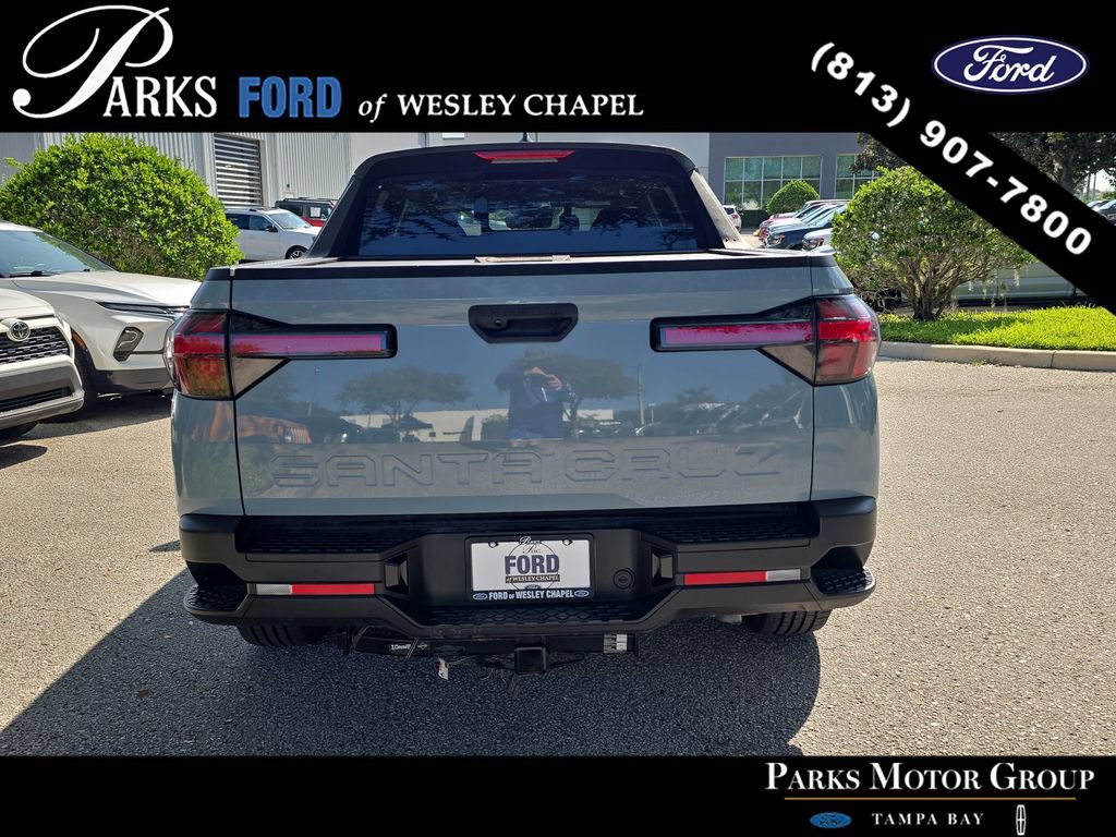 Used 2022 Hyundai Santa Cruz SEL w/ Activity Package FWD image 6