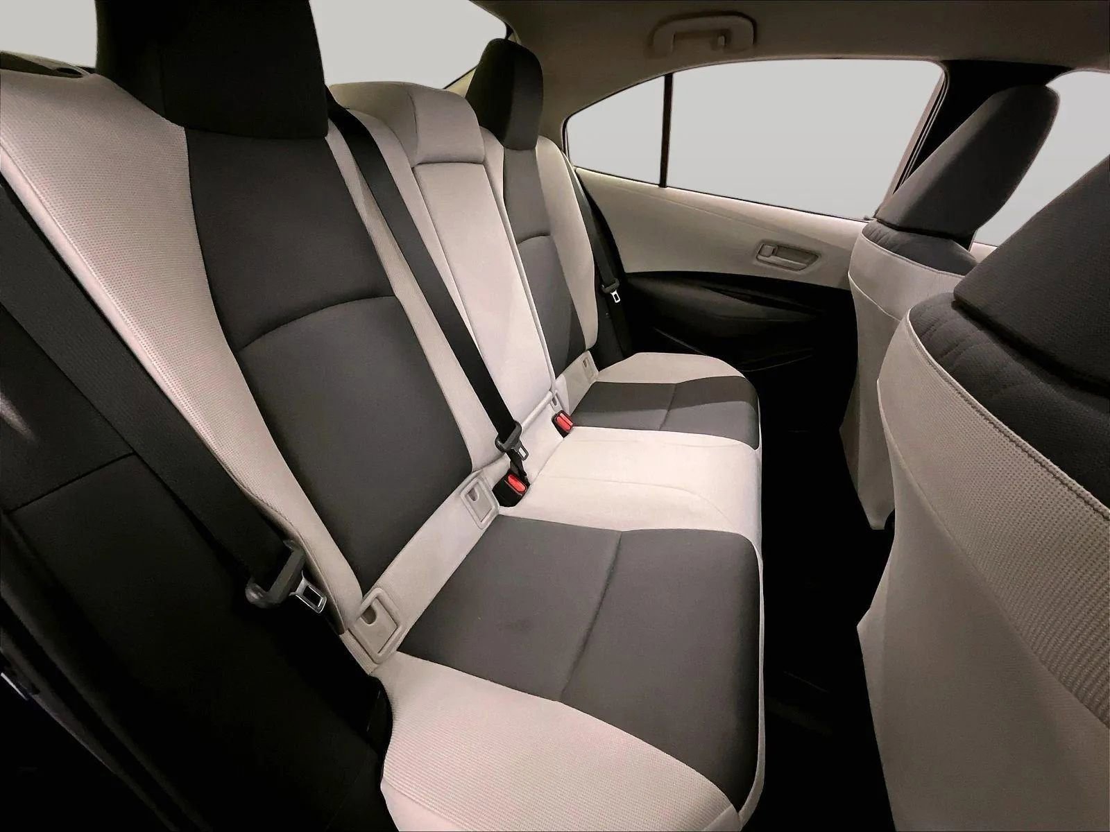 Used 2024 Toyota Corolla LE FWD image 26