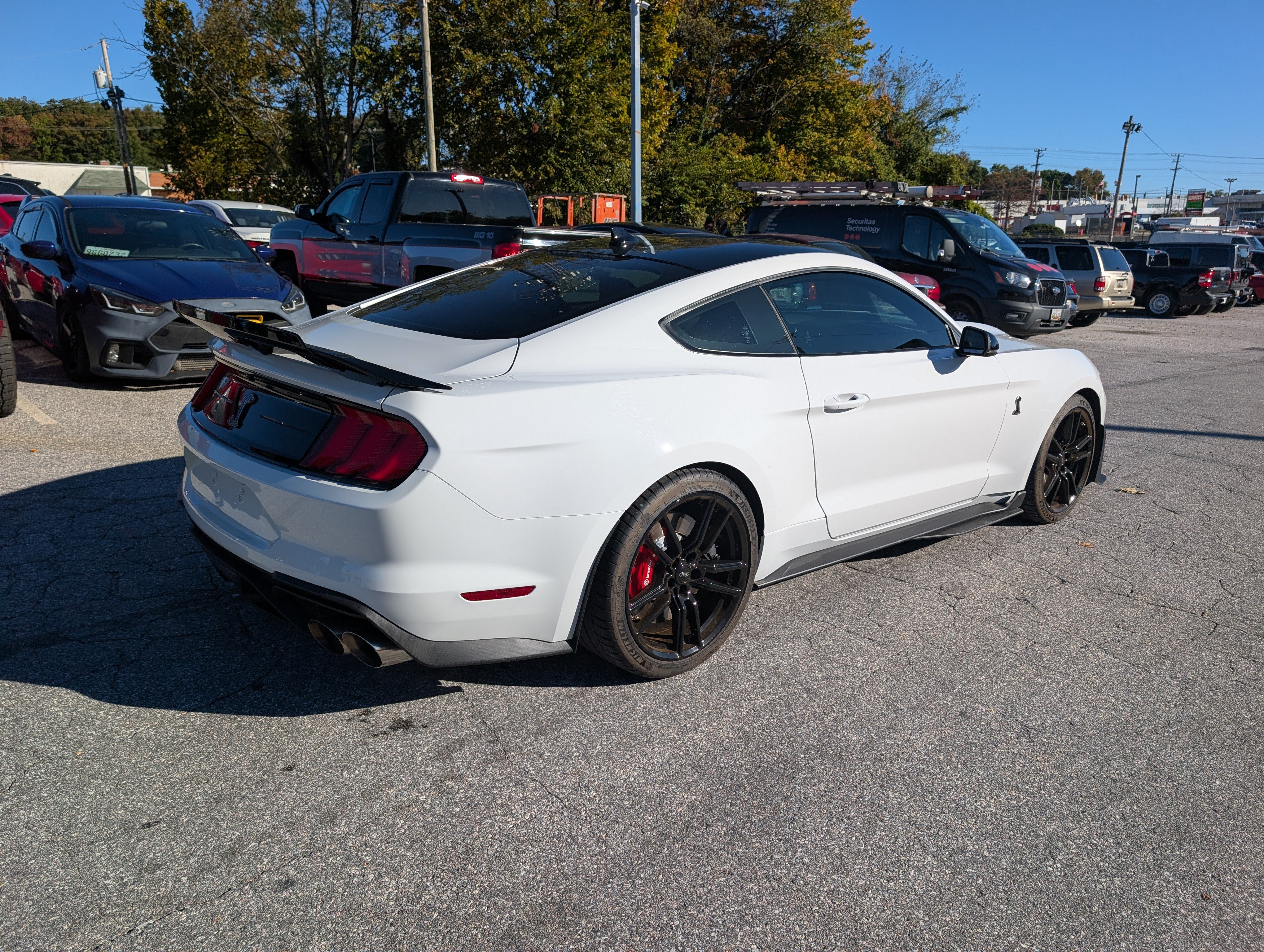 Certified 2020 Ford Mustang Shelby GT500 w/ Technology Package RWD image 7