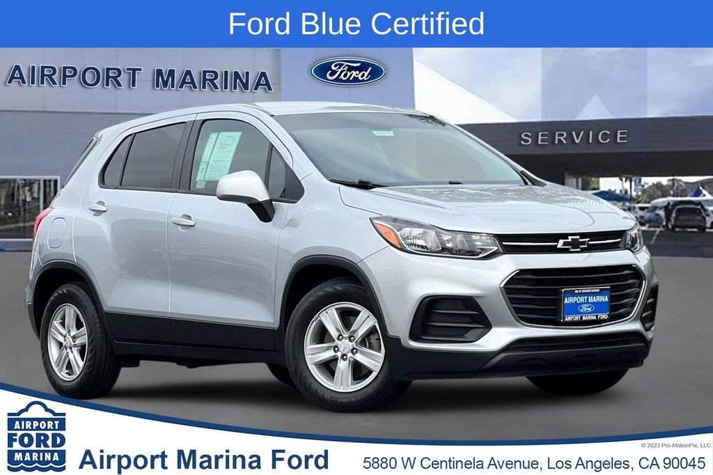 Used 2020 Chevrolet Trax LS w/ Tint and Cruise Package image 1