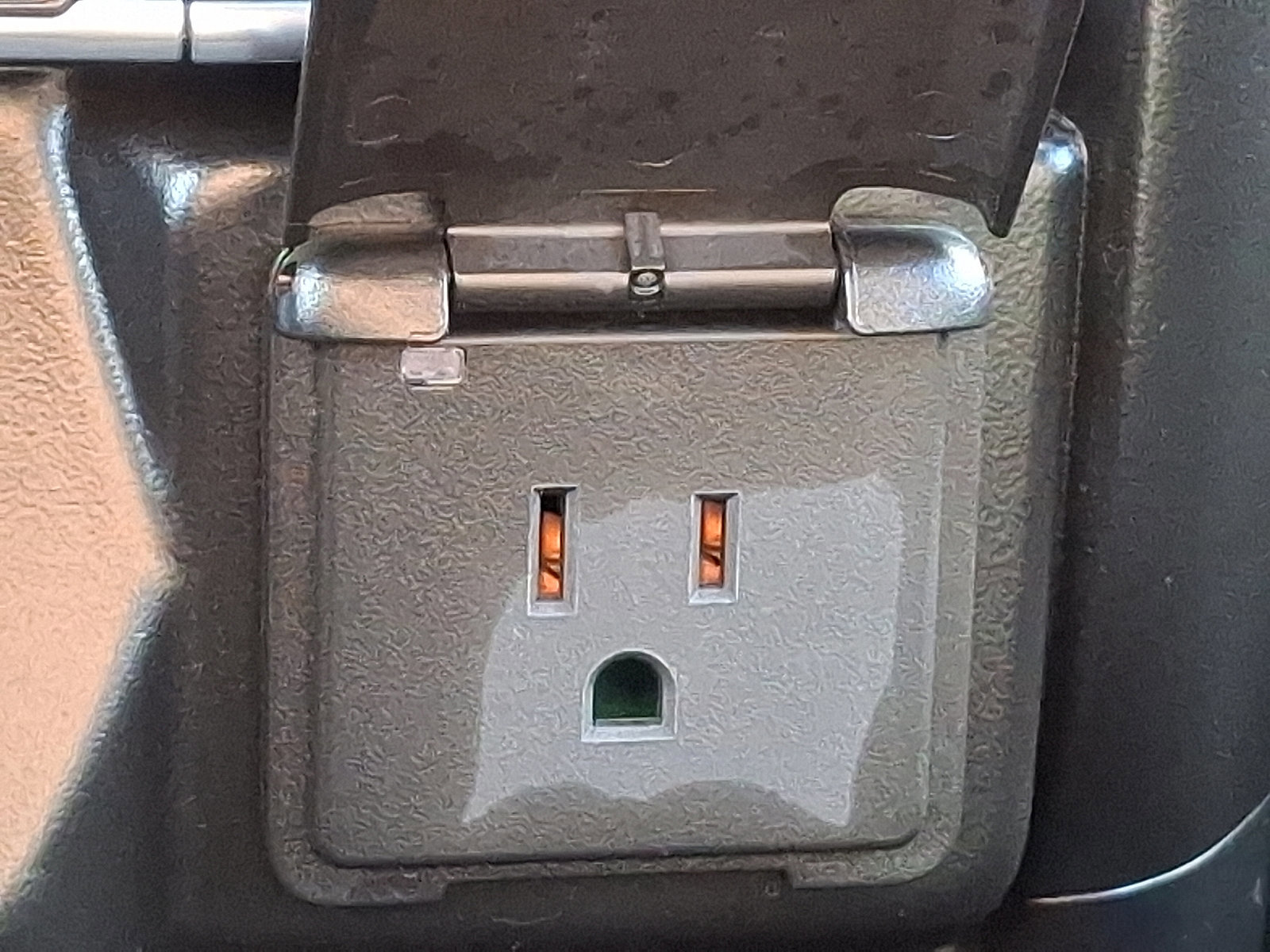 Used 2021 Chevrolet Silverado 1500 Custom image 22