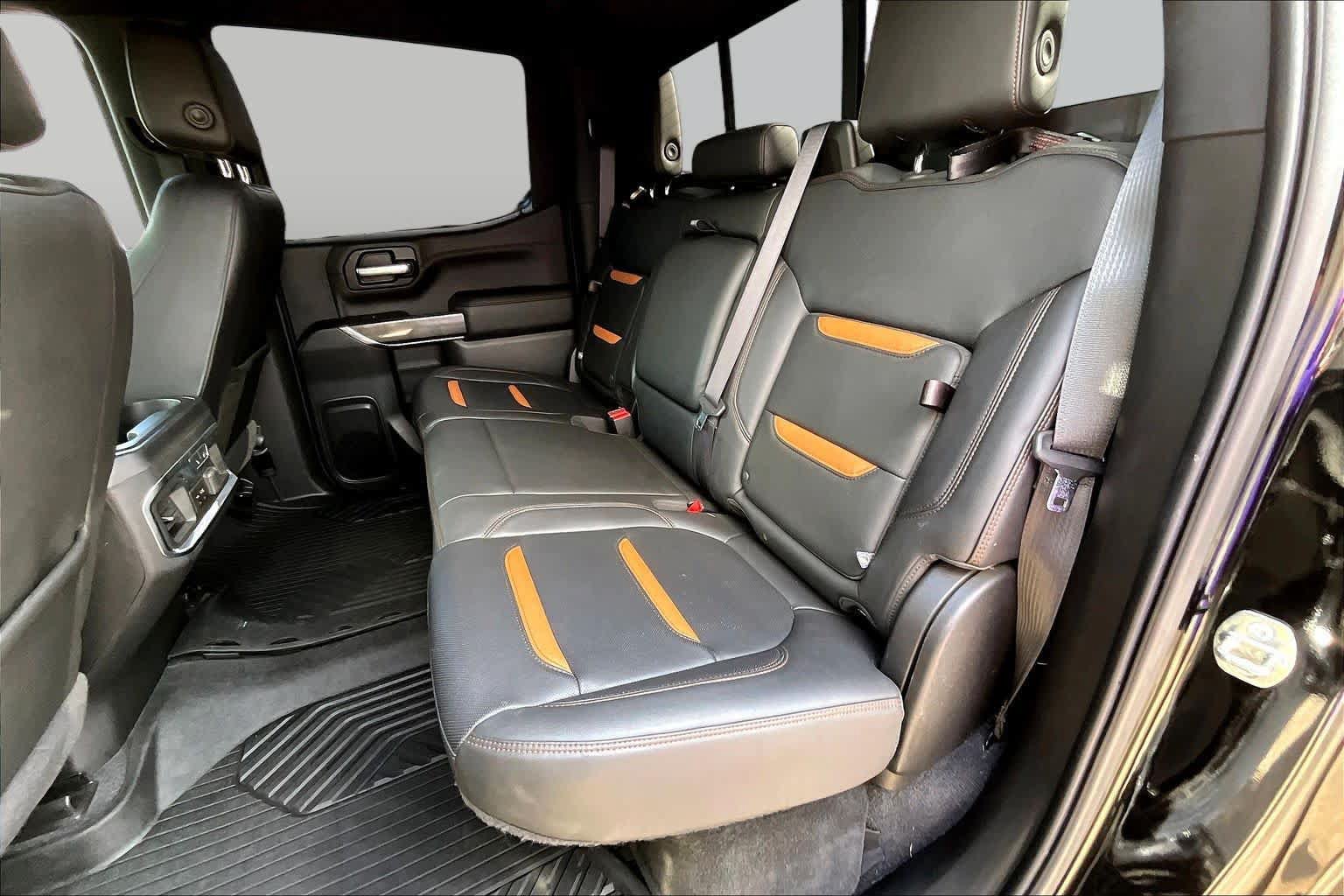 Used 2021 GMC Sierra 1500 AT4 w/ AT4 Premium Package AWD/4WD image 21
