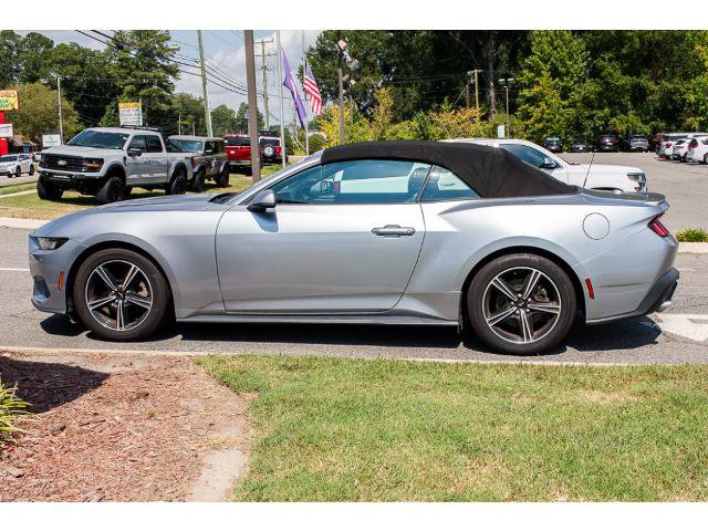 Certified 2025 Ford Mustang Premium RWD image 3