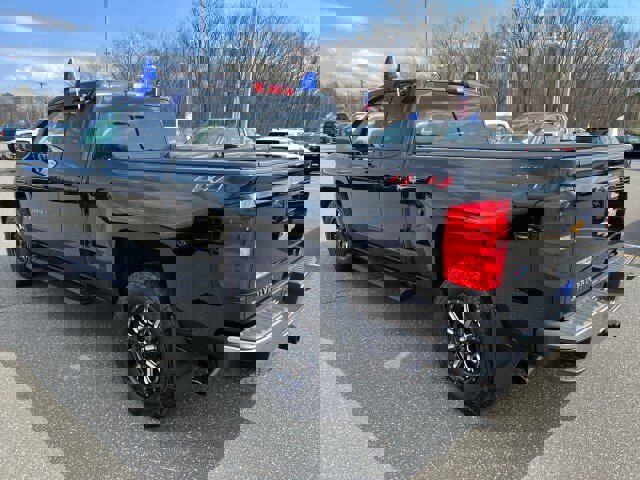 Used 2018 Chevrolet Silverado 1500 LT w/ All Star Edition image 3