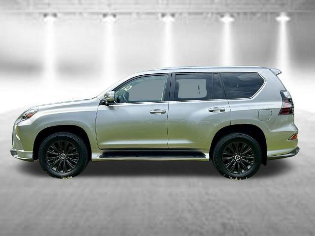 Used 2023 Lexus GX 460 Luxury w/ Sport Design Package AWD/4WD image 8