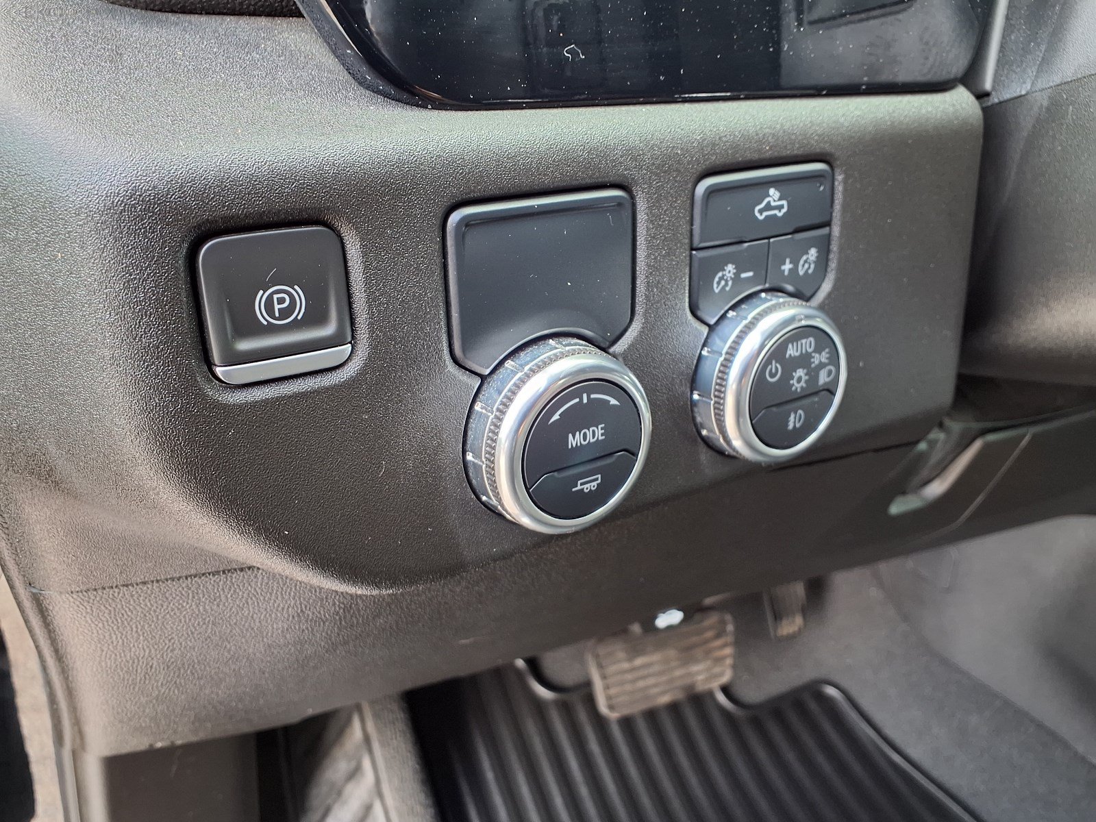 Used 2023 GMC Sierra 1500 Elevation RWD image 25