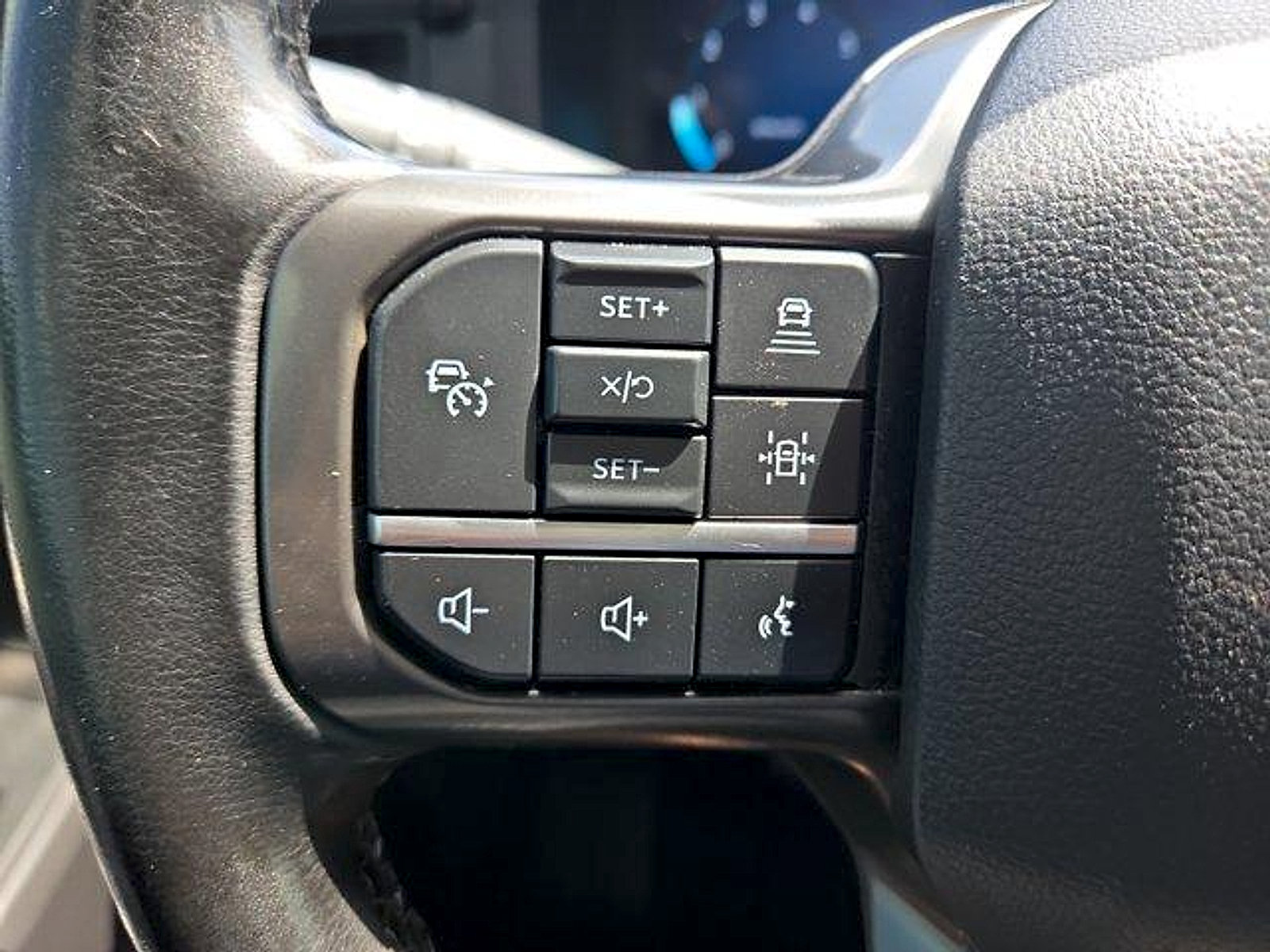 Certified 2024 Ford F150 XLT w/ Equipment Group 302A MID AWD/4WD image 14