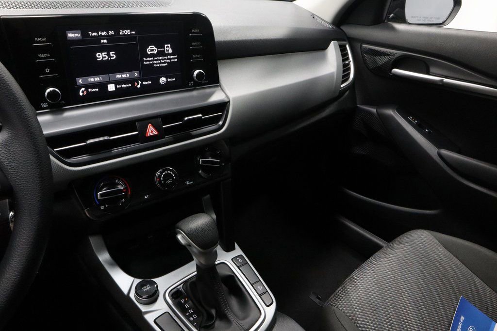 Used 2025 Kia Seltos LX image 30