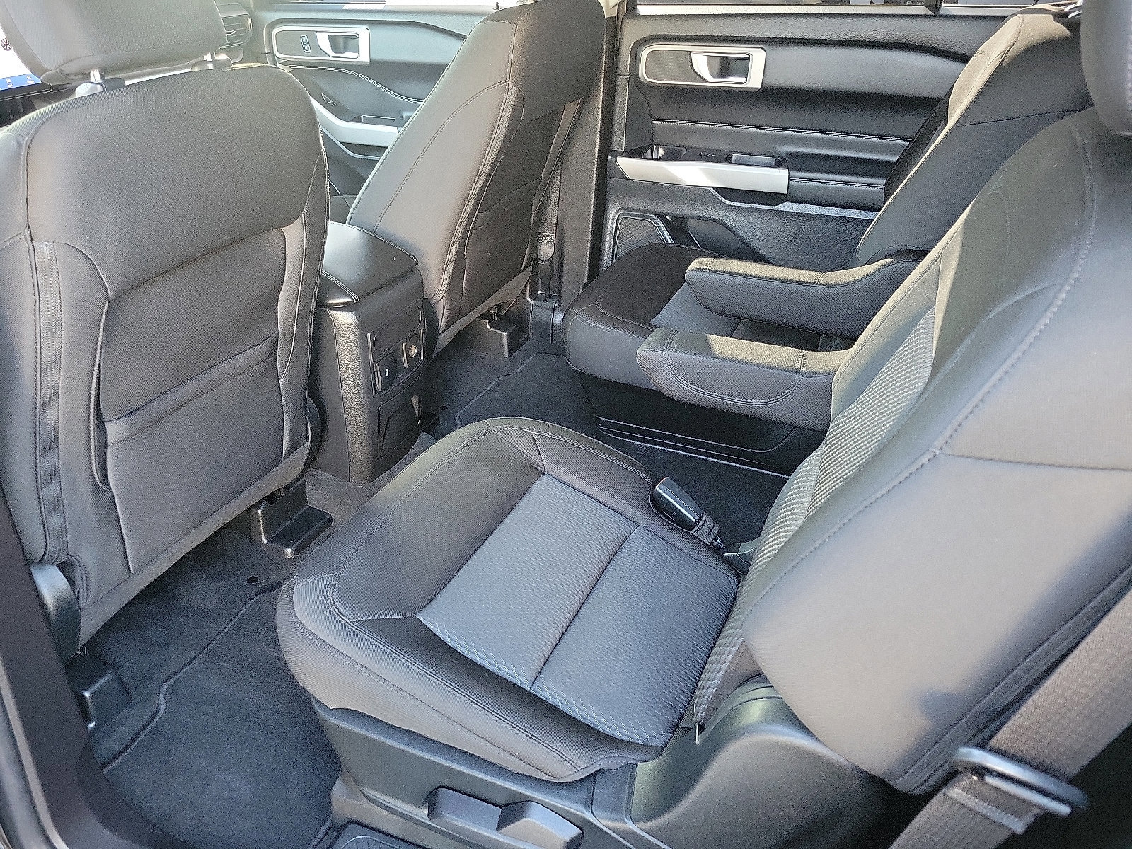 Certified 2022 Ford Explorer XLT image 11