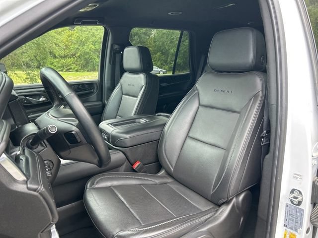 Used 2023 GMC Yukon Denali AWD/4WD image 8