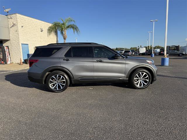 Certified 2022 Ford Explorer ST-Line w/ Class IV Trailer Tow Package image 2