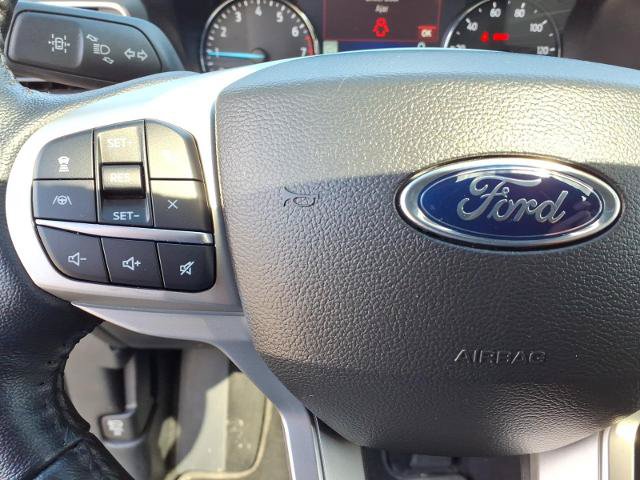 Certified 2022 Ford Explorer XLT w/ Equipment Group 202A AWD/4WD image 28