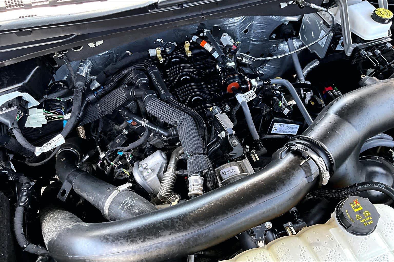 Certified 2025 Ford Expedition Active RWD image 33