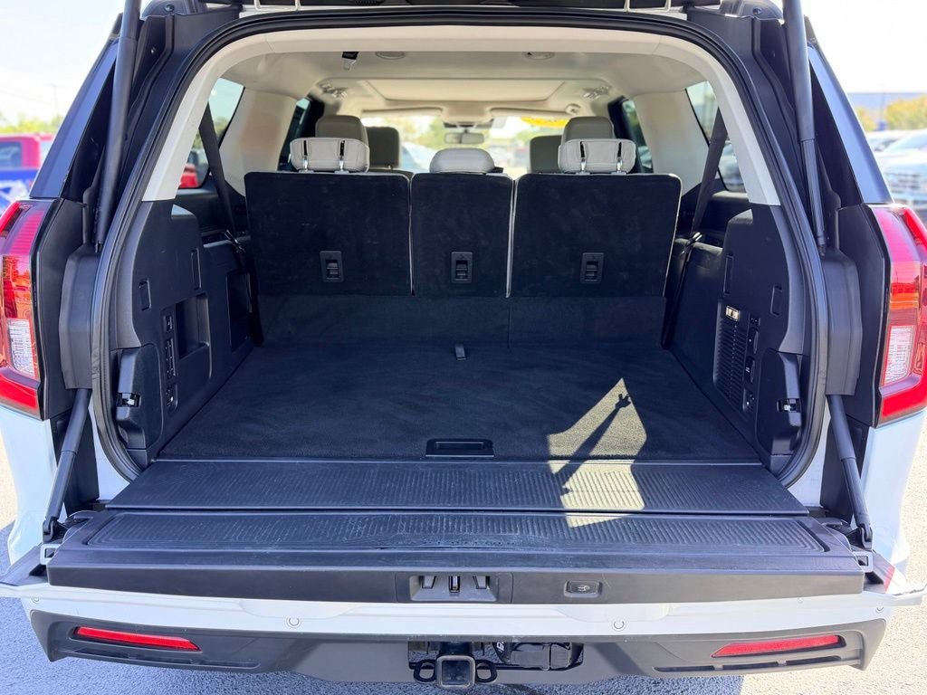 Certified 2025 Ford Expedition Max Active RWD image 33