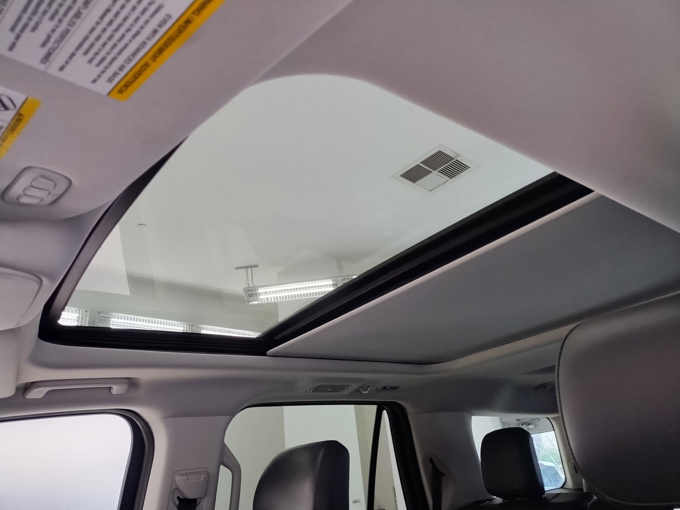 Certified 2025 Ford Expedition Active image 17