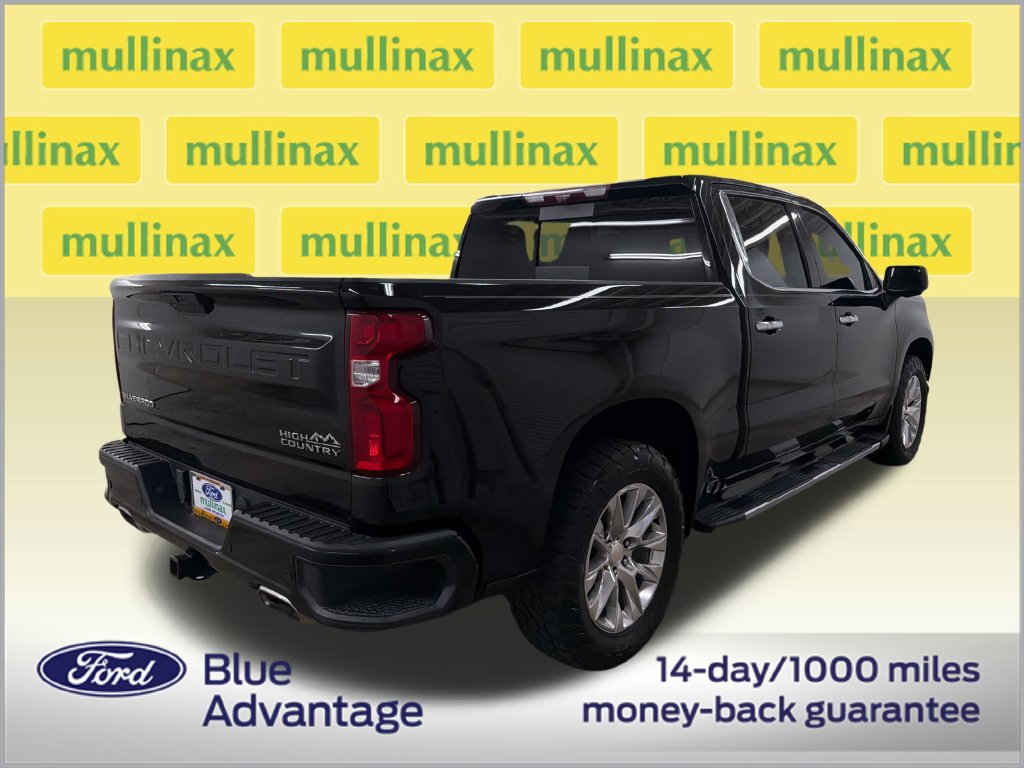 Used 2021 Chevrolet Silverado 1500 High Country w/ Technology Package AWD/4WD image 3