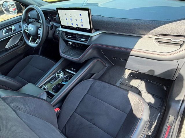 Certified 2025 Ford Explorer ST AWD/4WD image 30