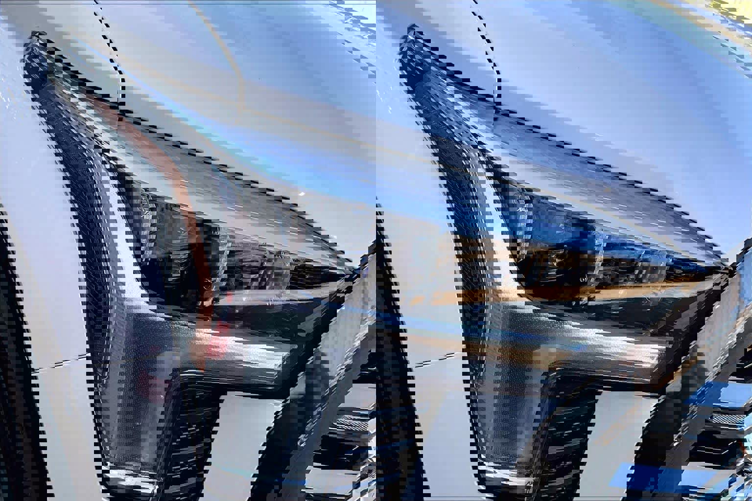 Used 2025 Toyota Tundra Platinum image 30