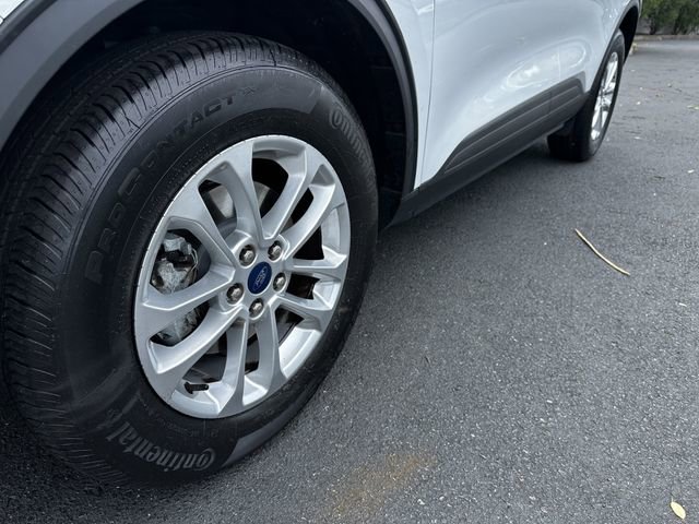 Certified 2022 Ford Escape SE w/ Convenience Package AWD/4WD image 12