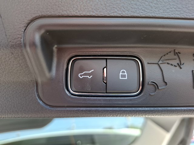 Certified 2025 Ford Explorer Active w/ Active Comfort Package RWD image 33