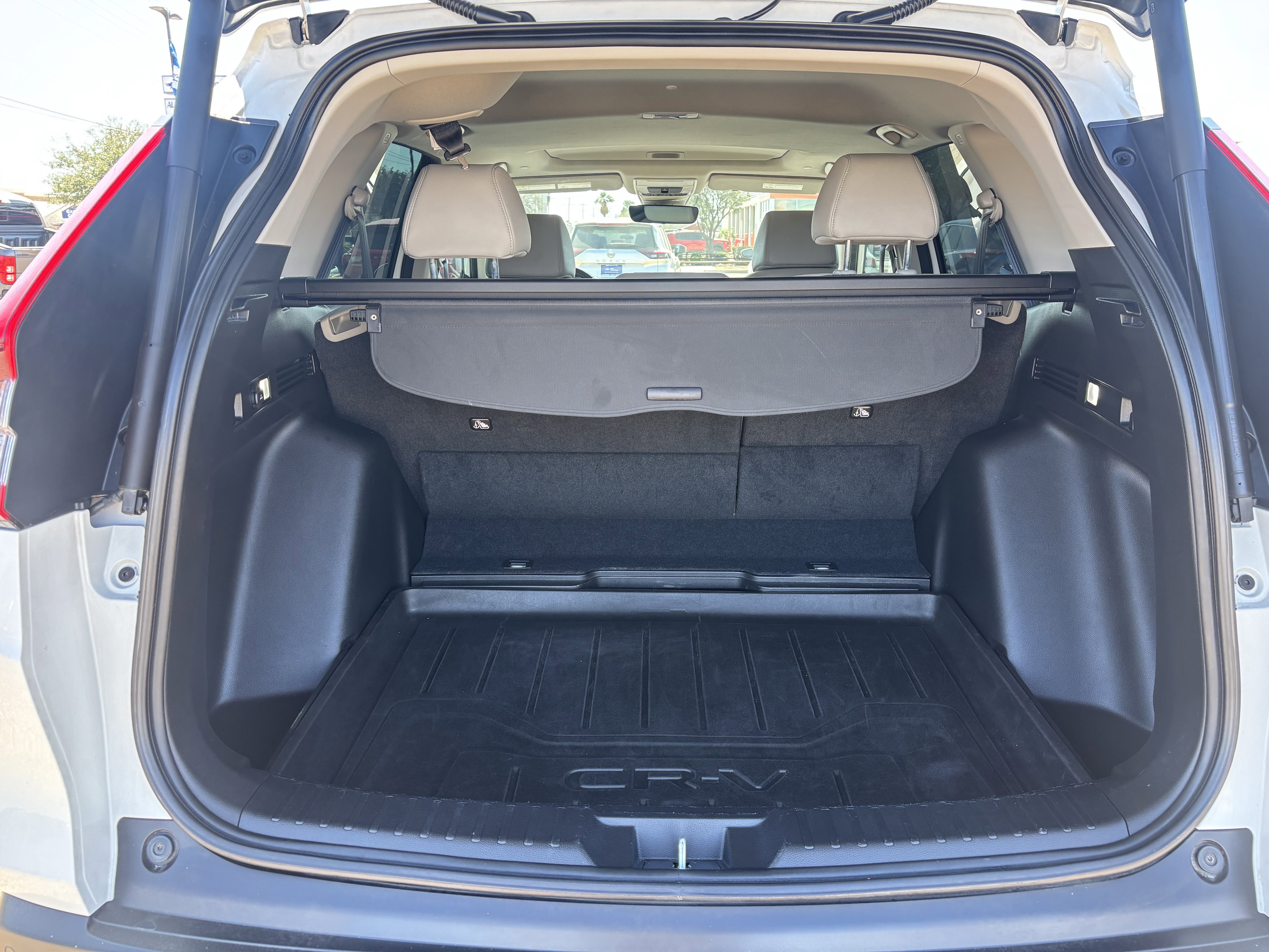 Used 2024 Honda CR-V EX-L image 18