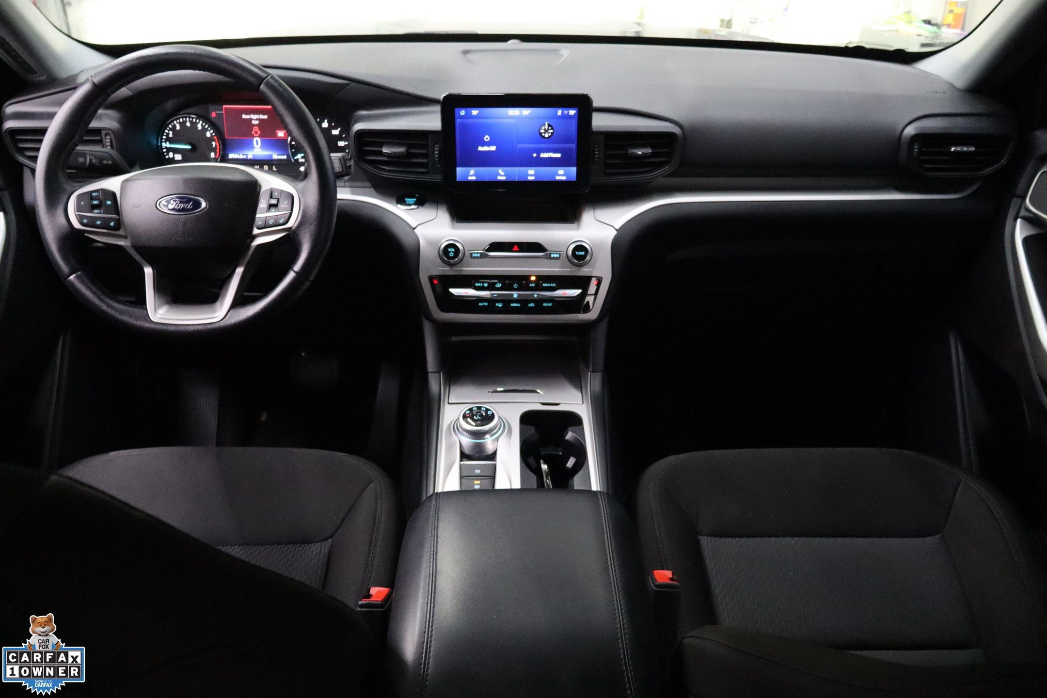 Certified 2023 Ford Explorer XLT image 29