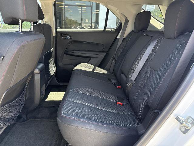 Used 2017 Chevrolet Equinox LT w/ Convenience Package FWD image 5