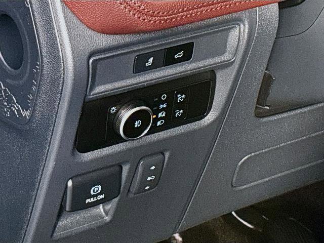 Certified 2023 Ford Expedition Max Limited RWD image 10