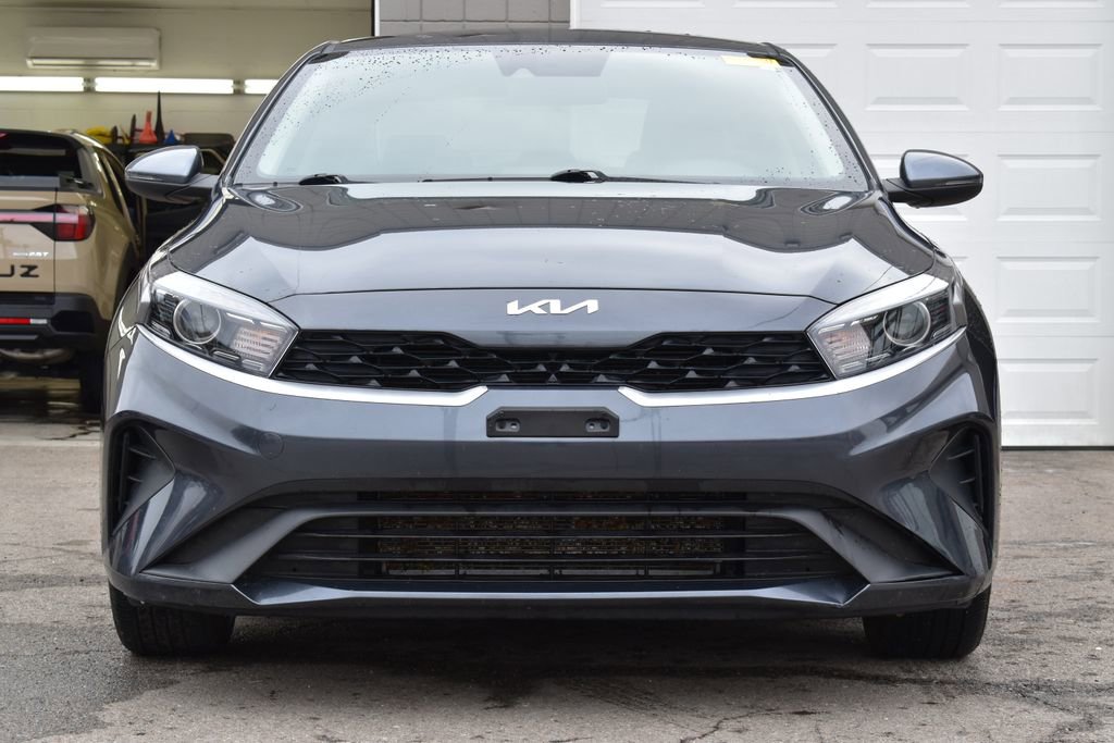 Used 2024 Kia Forte LXS w/ LXS Technology Package image 2