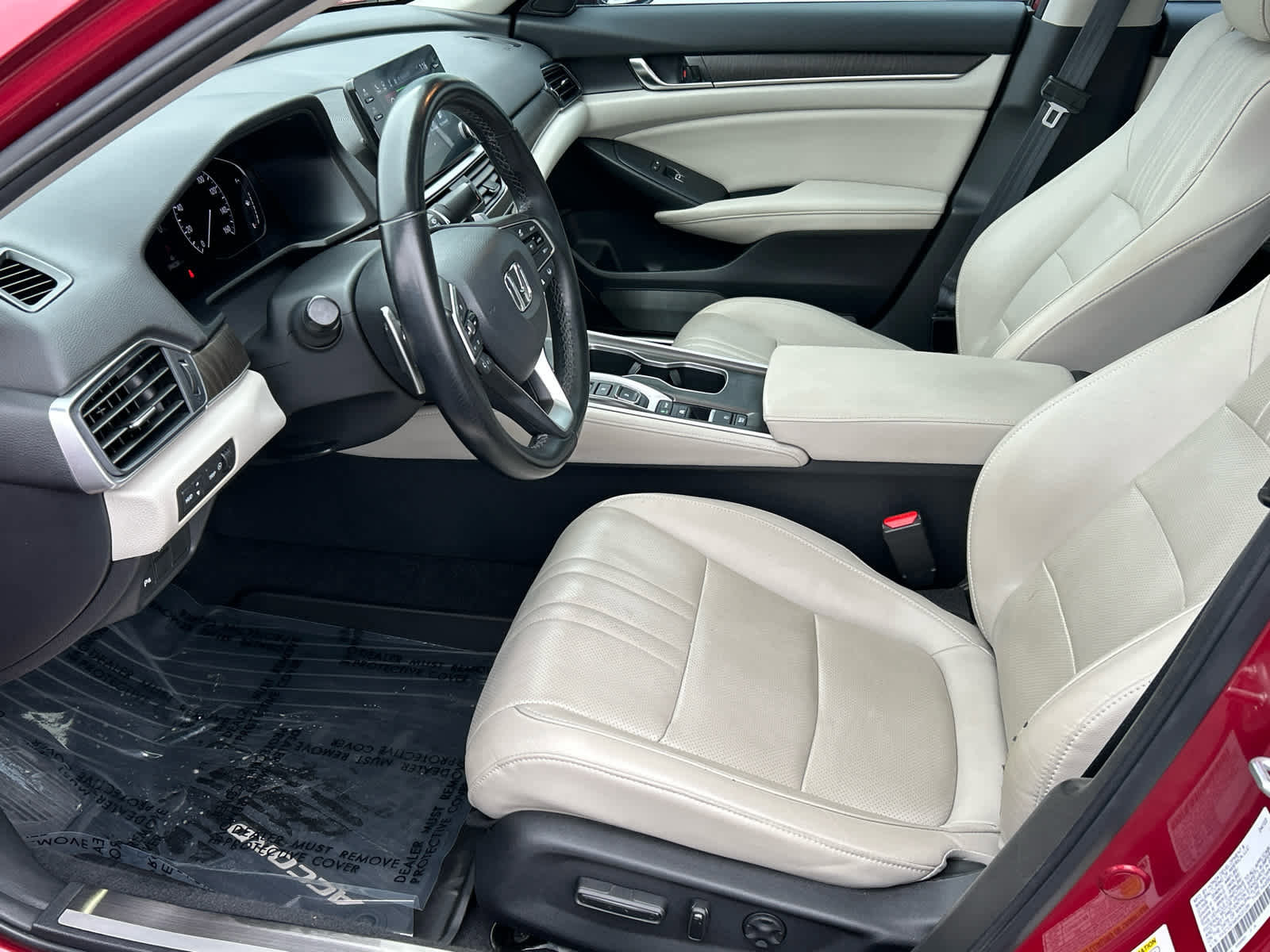 Used 2022 Honda Accord Touring image 31