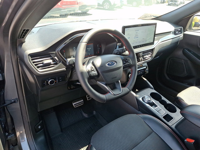 Certified 2023 Ford Escape ST-Line w/ Tech Pack #1 AWD/4WD image 27