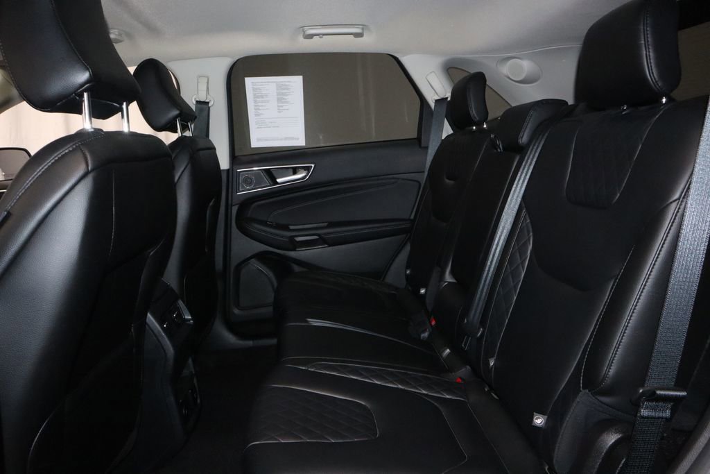Certified 2023 Ford Edge Titanium AWD/4WD image 23