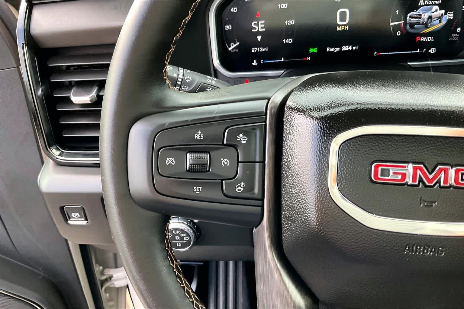 Used 2026 GMC Sierra 2500 AT4 w/ AT4 Premium Plus Package AWD/4WD image 21
