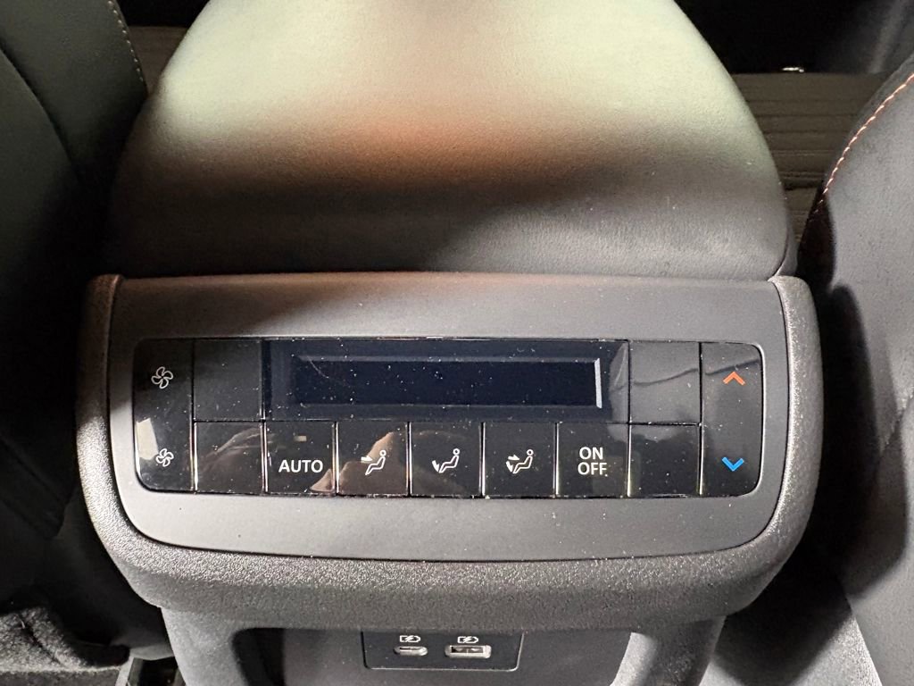 Used 2025 Nissan Pathfinder Rock Creek image 30