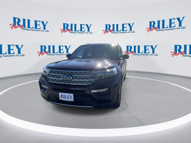 Certified 2023 Ford Explorer Limited w/ Equipment Group 301A image 2