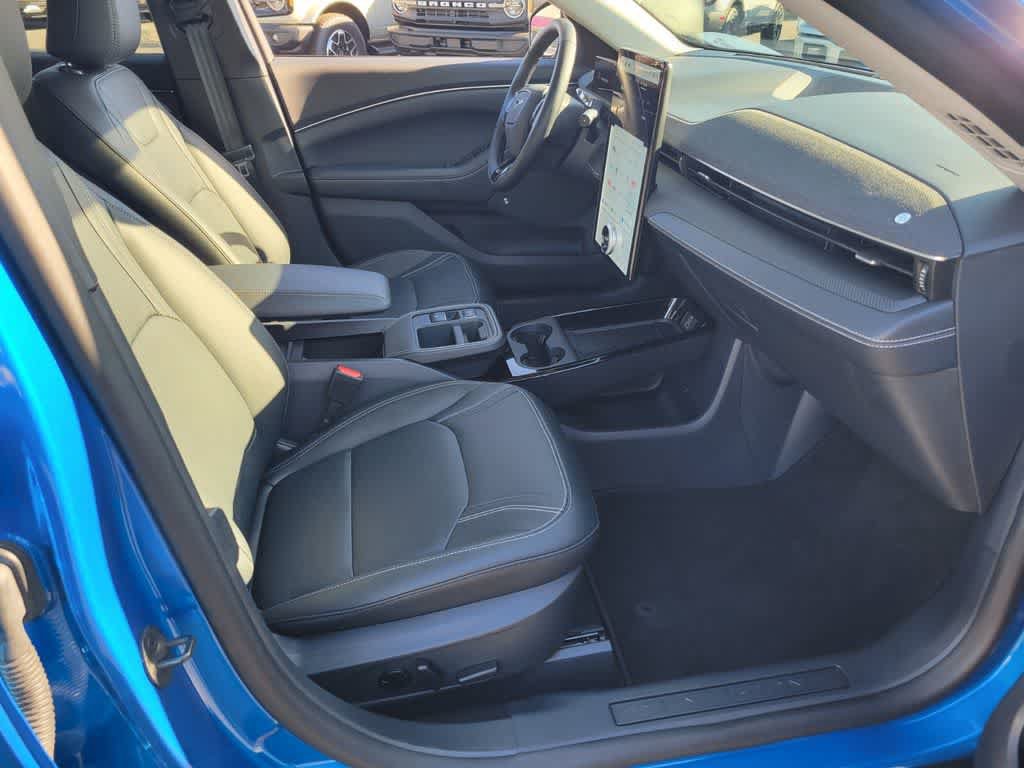 Certified 2025 Ford Mustang Mach-E Premium RWD image 15